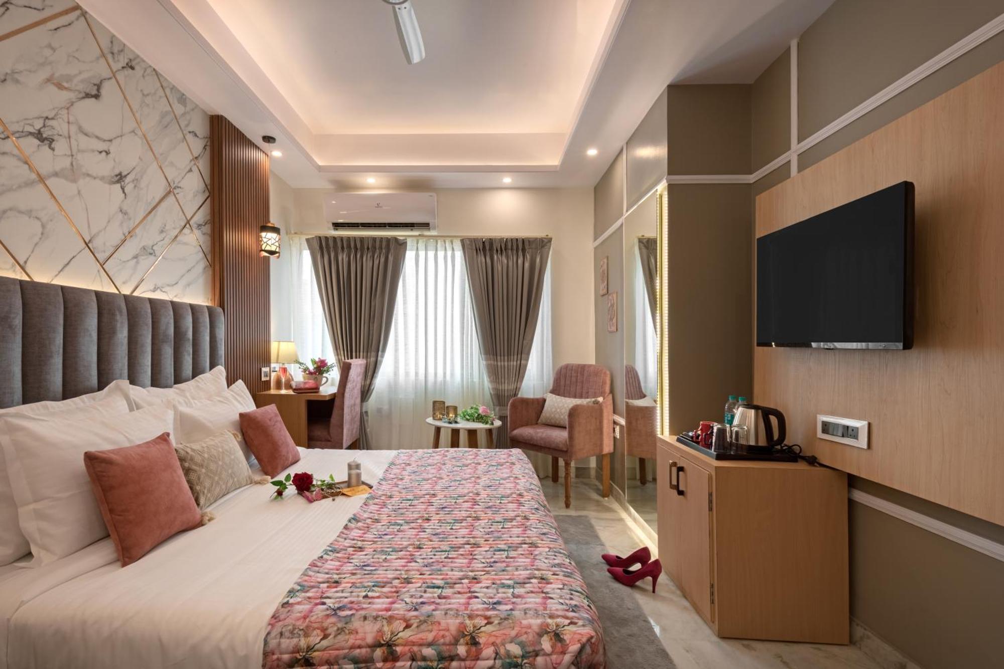 Sarang Palace - A Luxury Boutique Hotel Jaipur Buitenkant foto